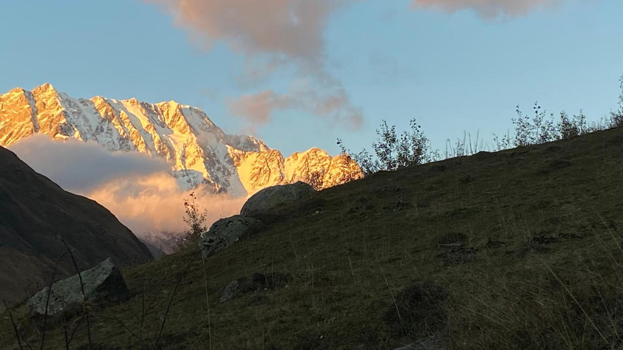 Nizharadze'S Tower Hotel Ushguli Eksteriør billede